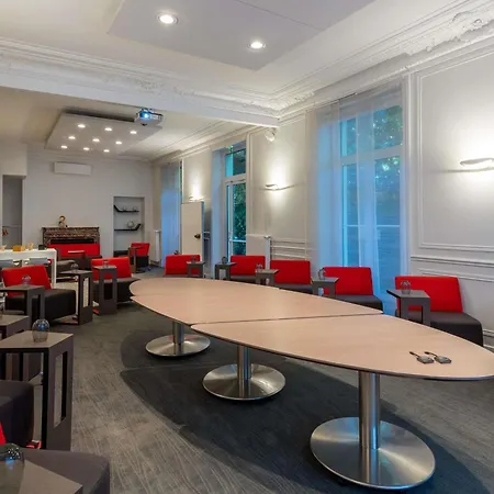מלון Novotel 4*