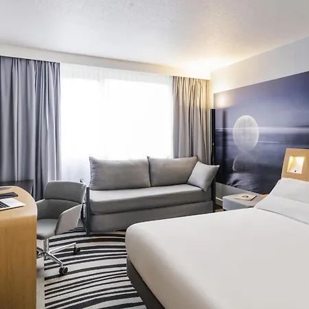 Novotel 4* Saclay