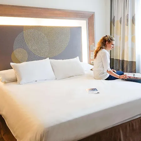 Novotel