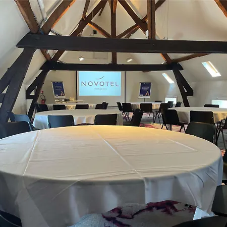 ホテル ノボテル 4*