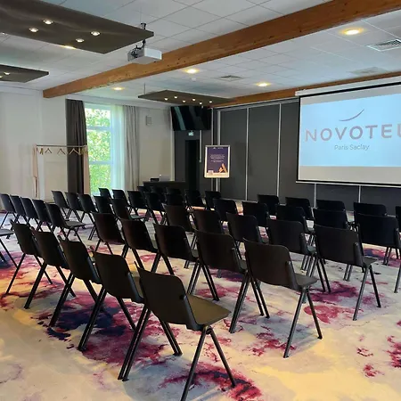 Novotel Saclay