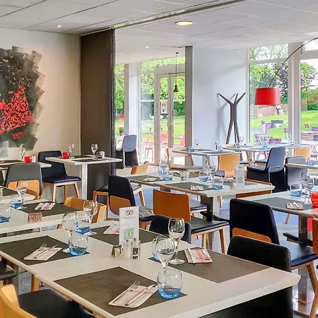Szálloda Novotel Saclay