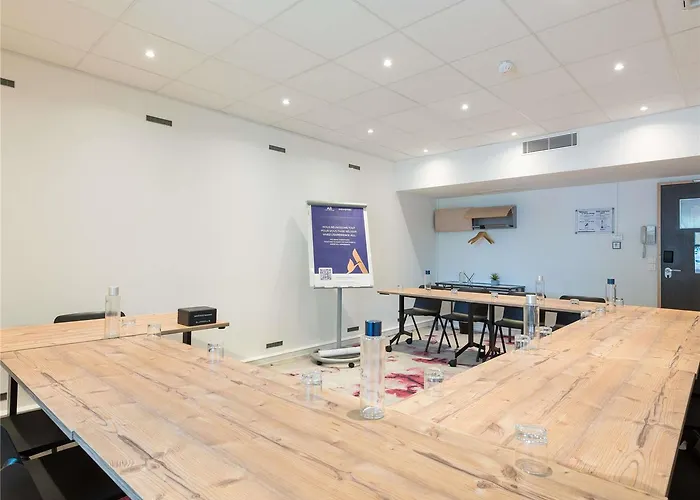 Ξενοδοχείο Novotel 4*